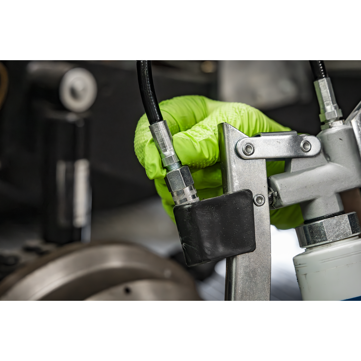 Double Lever Grease Gun – additional product view 7