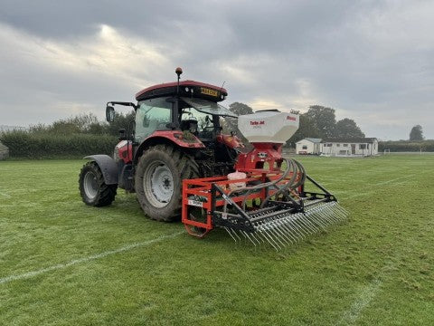 Browns Renovator Grass Aerator