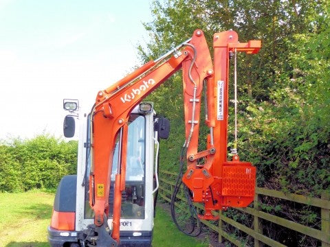 Browns Excavator 3-5 Tonne (EX3) Post Hammer