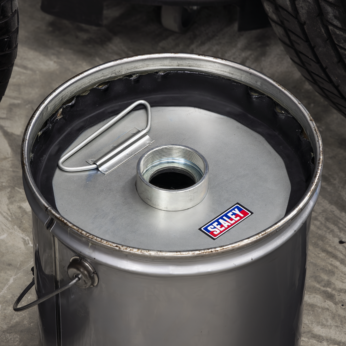 Bulk Fill Follower Plate For Grease Guns – additional supplier image