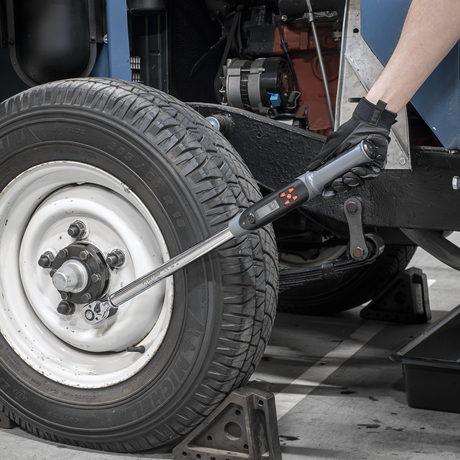Premier Digital Torque Wrench with Angle Function 1/2"Sq Drive 30-340Nm – additional product view 9