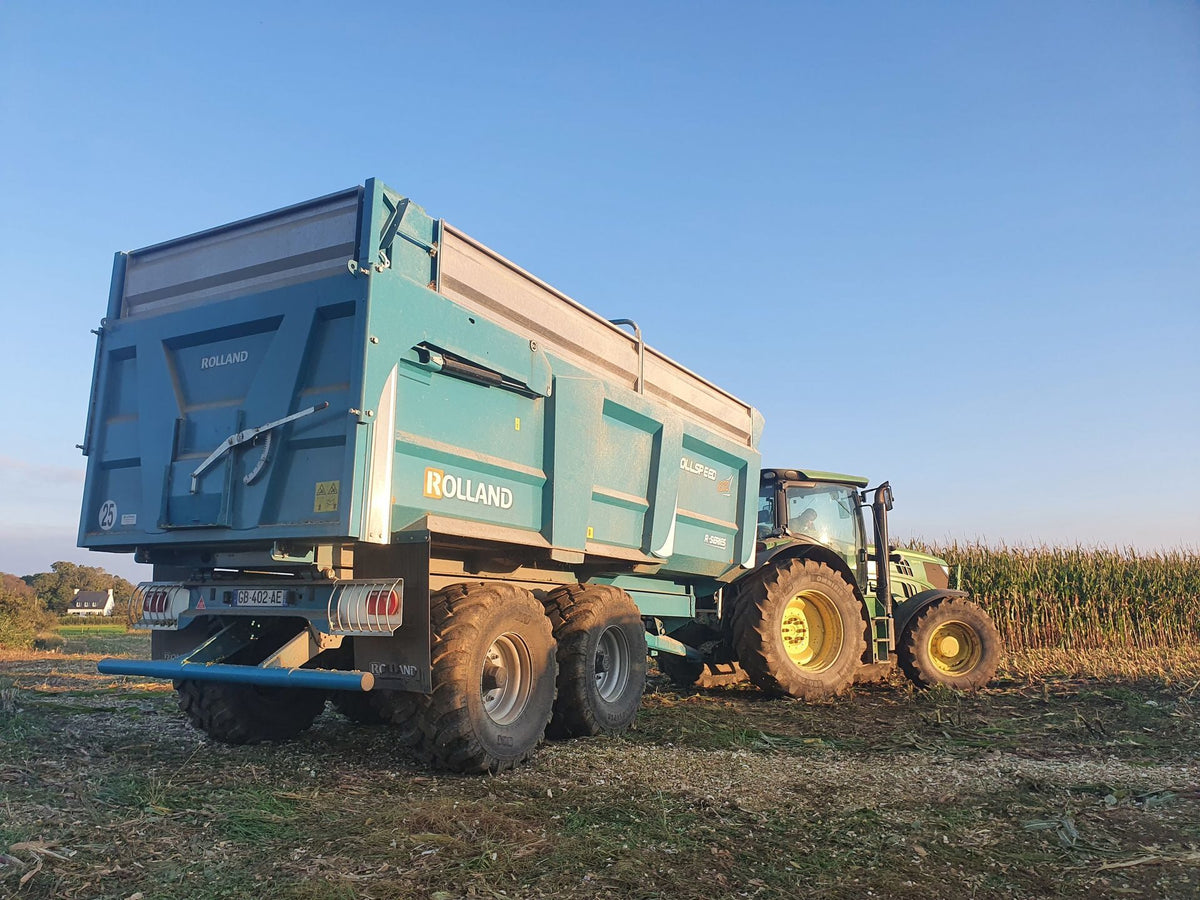 Rolland Rollspeed 6332 – manufacturer photograph; equipment shown may be optional
