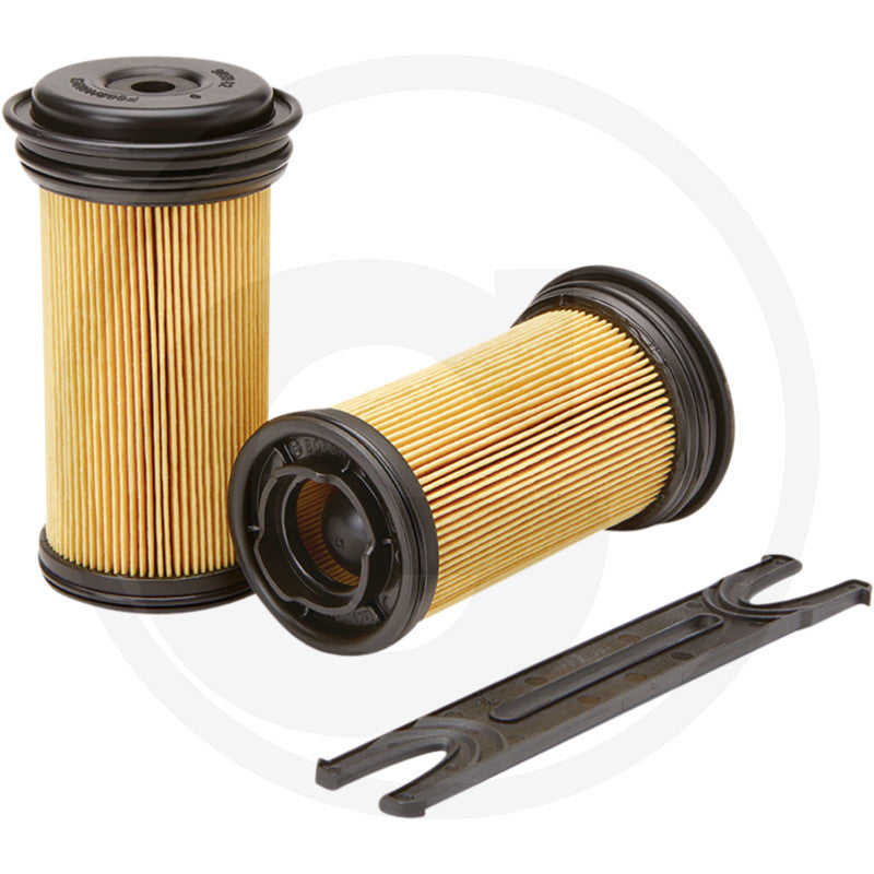 Fleetguard UF101 urea filter for John Deere 6155R and agricultural machinery