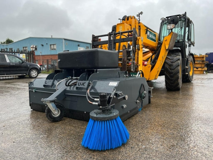 LWC Telehandler Sweepers