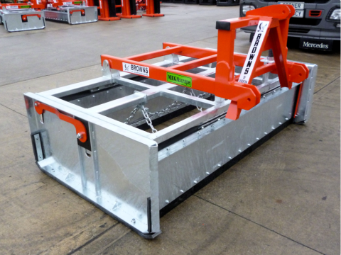 Browns XL "Mega" Megascrapes Yard Scraper